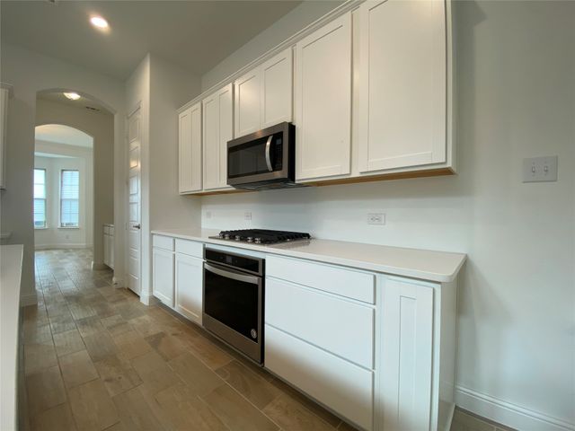 318 Julia Lane, Euless, TX 76040