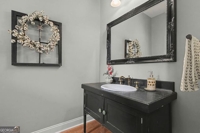 7 Harris Court, Newnan, GA 30263