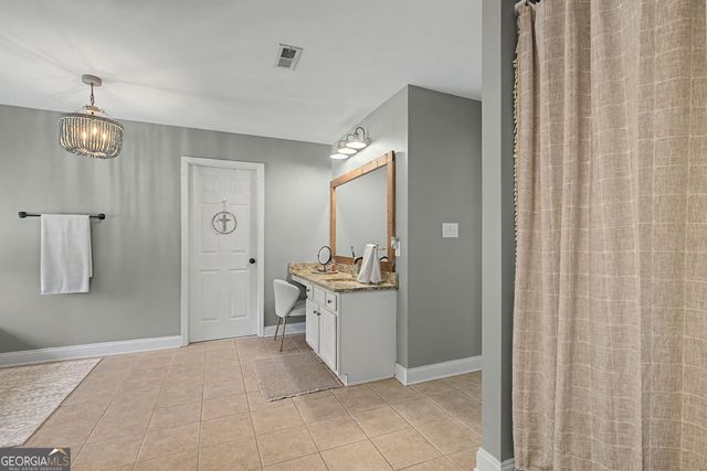 7 Harris Court, Newnan, GA 30263