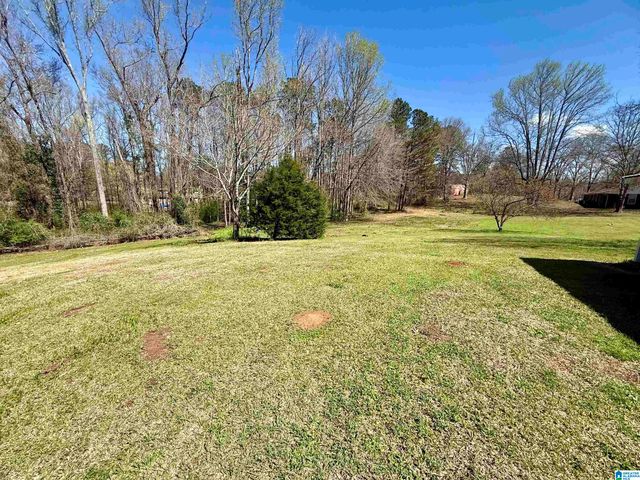 2087 TRUSSELL ROAD, Alexander City, AL 35010