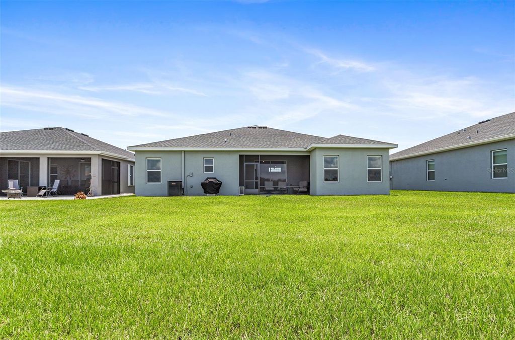 Image 23 of property listing at 16120 67TH COURT E, Parrish, FL 34219