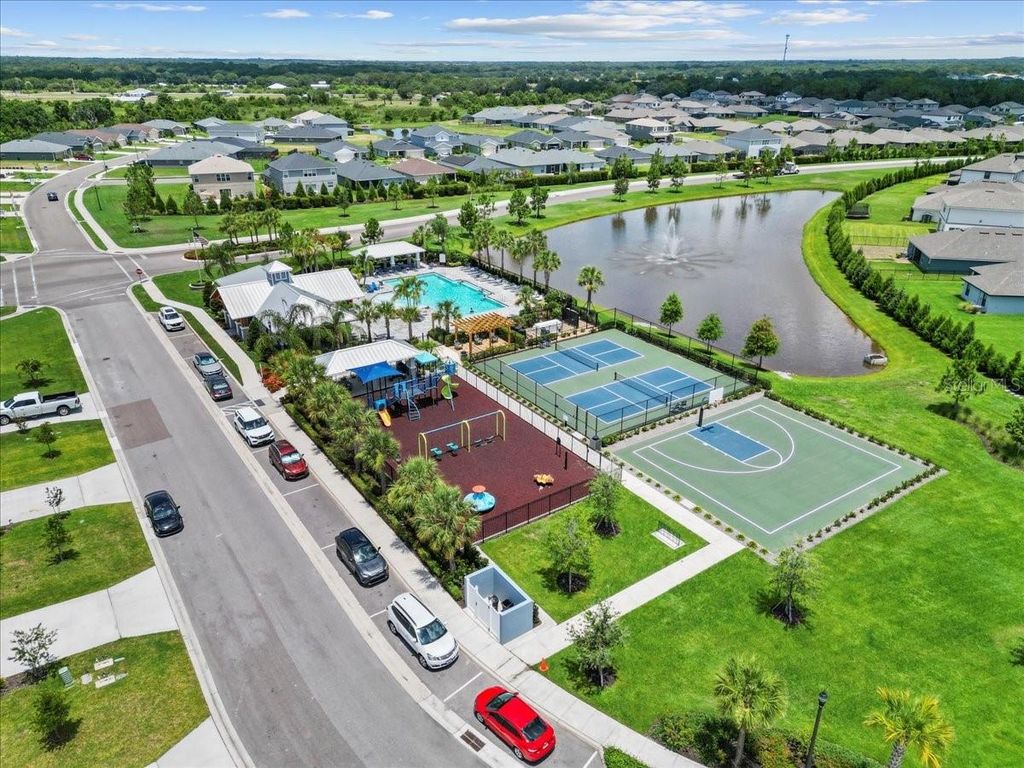 Image 28 of property listing at 16120 67TH COURT E, Parrish, FL 34219