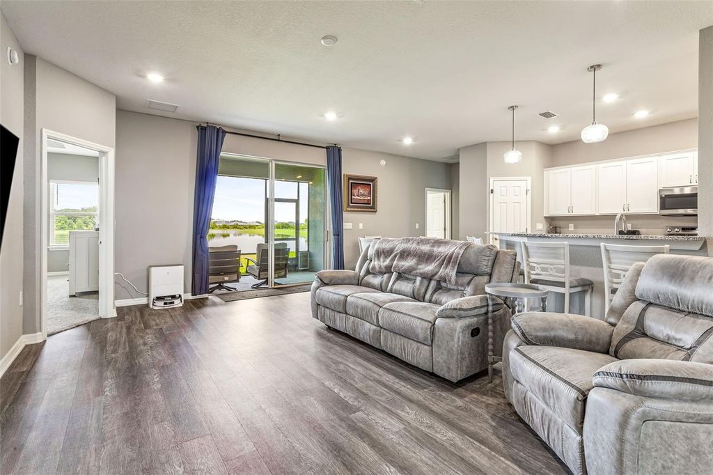 Image 4 of property listing at 16120 67TH COURT E, Parrish, FL 34219