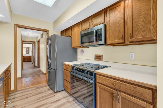 1603 Woodside Drive, Danville, IN 46122