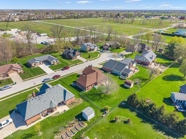 1603 Woodside Drive, Danville, IN 46122