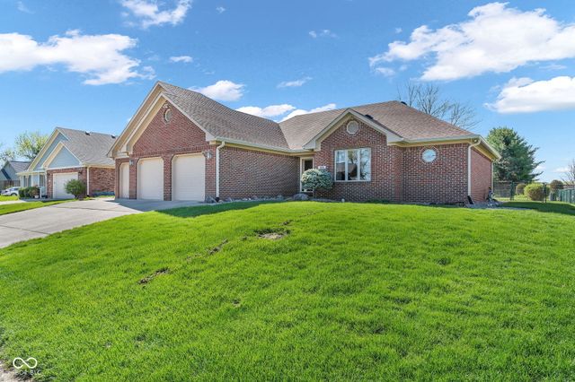 1603 Woodside Drive, Danville, IN 46122