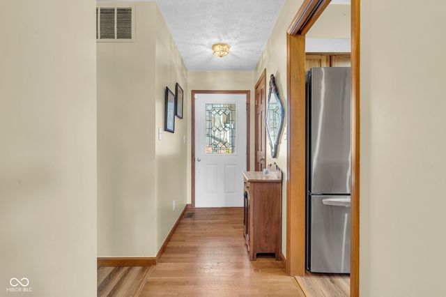 1603 Woodside Drive, Danville, IN 46122