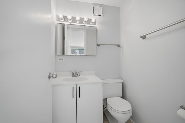 840 Michigan Avenue 10, Evanston, IL 60202