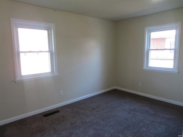 1937 S Walnut Lane, Evansville, IN 47714