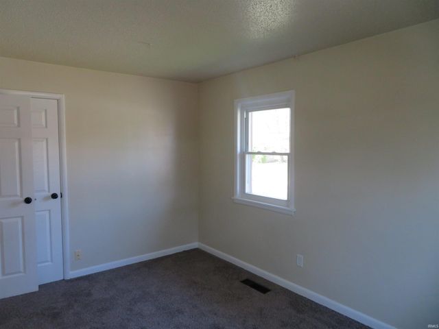 1937 S Walnut Lane, Evansville, IN 47714