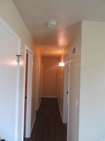 1937 S Walnut Lane, Evansville, IN 47714