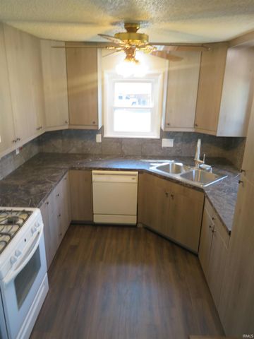 1937 S Walnut Lane, Evansville, IN 47714