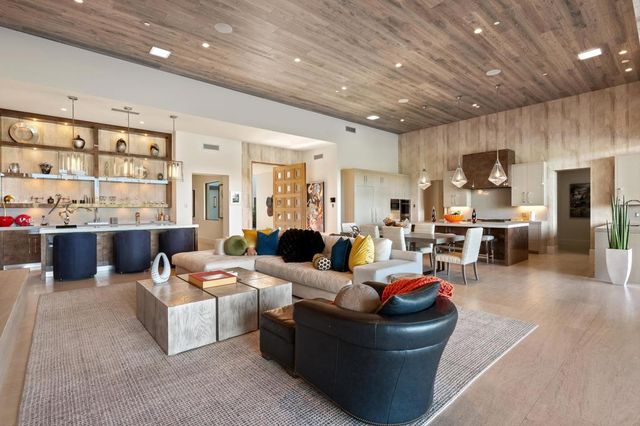 81240 Peary Place, La Quinta, CA 92253