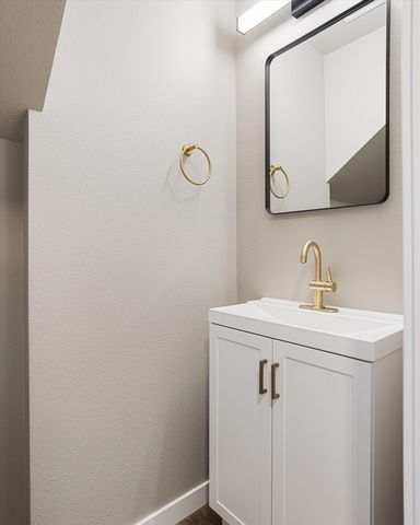 923 E Everett Ave, Spokane, WA 99212