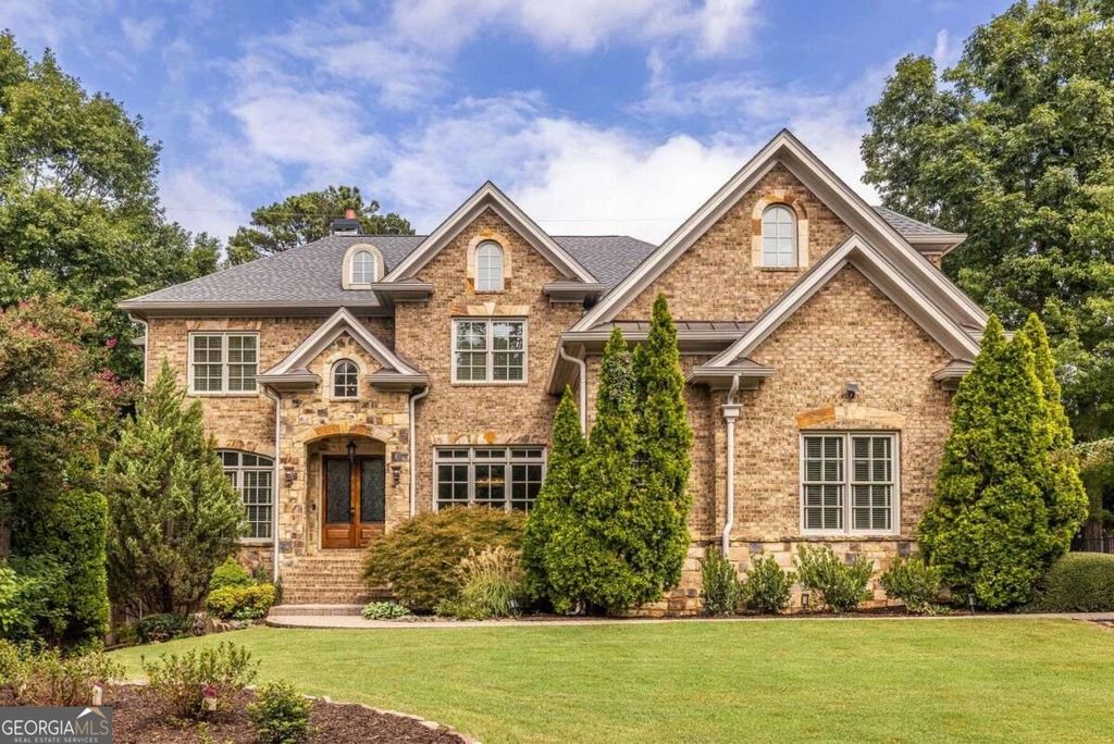 2821 Payton Oaks Drive NE, Atlanta, GA 30345 — exterior