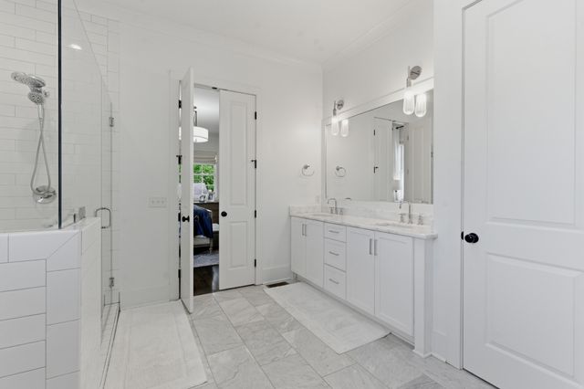 842 Woodmont Blvd, Nashville, TN 37204