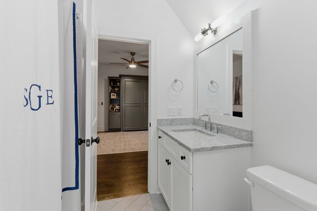 842 Woodmont Blvd, Nashville, TN 37204