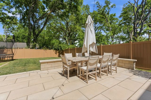 842 Woodmont Blvd, Nashville, TN 37204