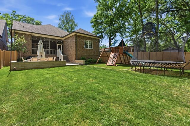 842 Woodmont Blvd, Nashville, TN 37204