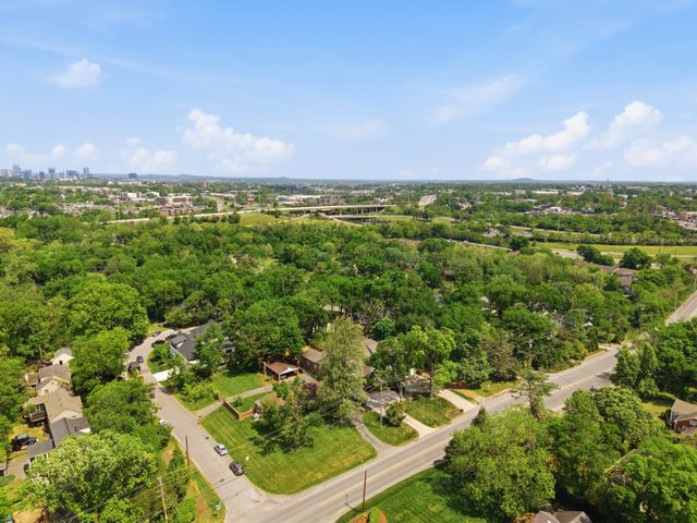 842 Woodmont Blvd, Nashville, TN 37204