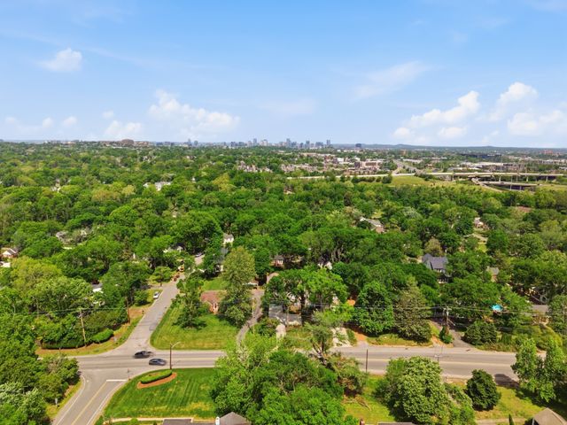 842 Woodmont Blvd, Nashville, TN 37204