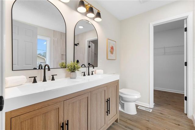 323 Lumpkin Street, Winder, GA 30680