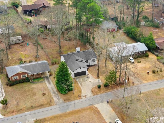 323 Lumpkin Street, Winder, GA 30680