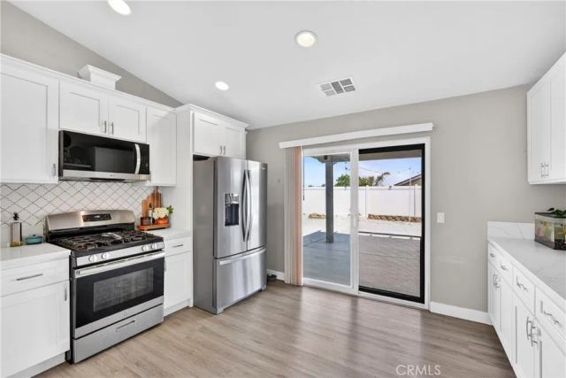 10948 Remington, Adelanto, CA 92301