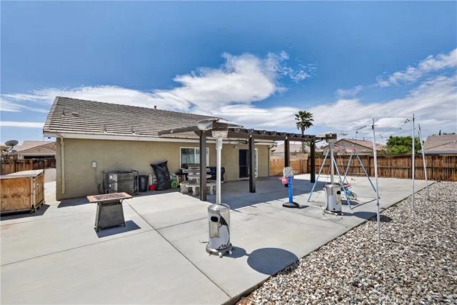 10948 Remington, Adelanto, CA 92301