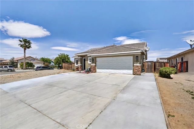 10948 Remington, Adelanto, CA 92301