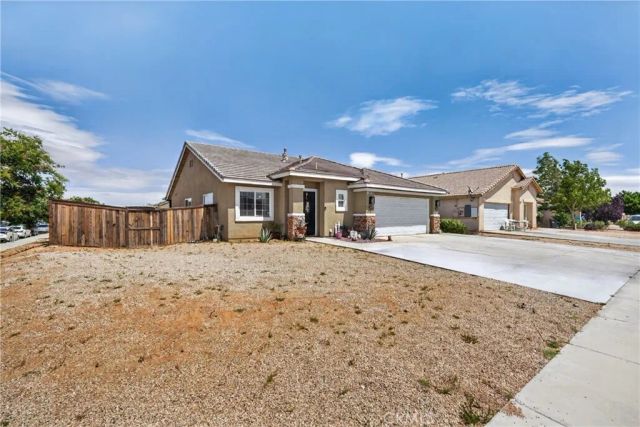 10948 Remington, Adelanto, CA 92301