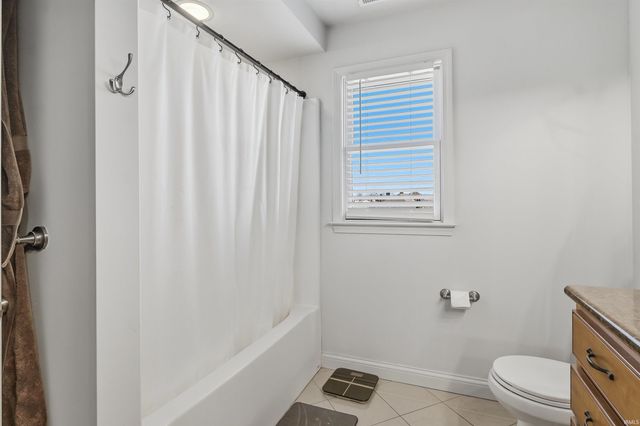 715 Silverman Boulevard, Upland, IN 46989