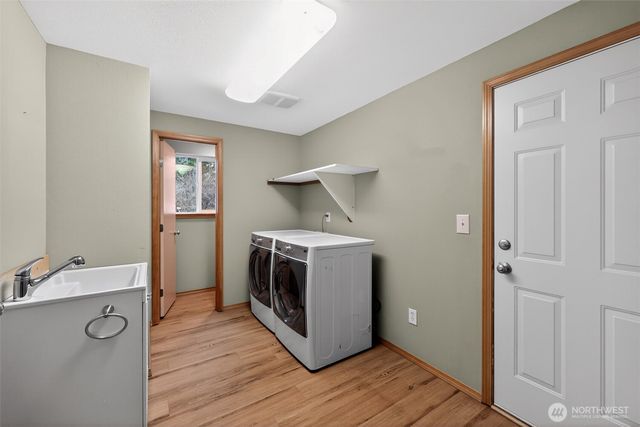 222 Oyler Road, Ethel, WA 98542