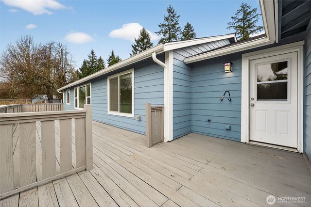 222 Oyler Road, Ethel, WA 98542