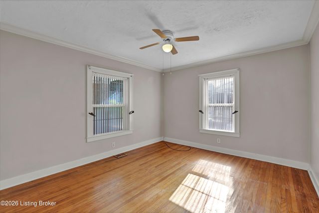 1006 Palatka Rd, Louisville, KY 40214
