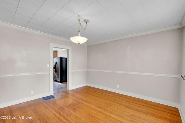 1006 Palatka Rd, Louisville, KY 40214