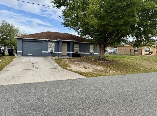 207 LILY PAD RD, Eagle Lake, FL 33839