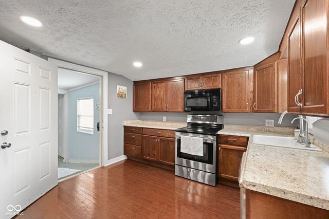 410 E Mechanic Street, Shelbyville, IN 46176
