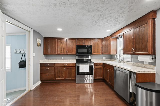410 E Mechanic Street, Shelbyville, IN 46176