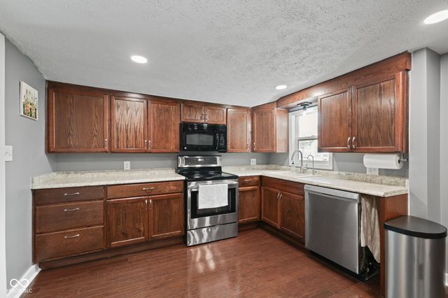 410 E Mechanic Street, Shelbyville, IN 46176