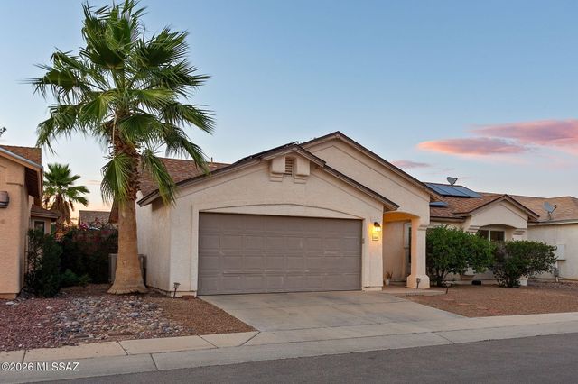 2560 W Camino Del Venegas, Tucson, AZ 85742