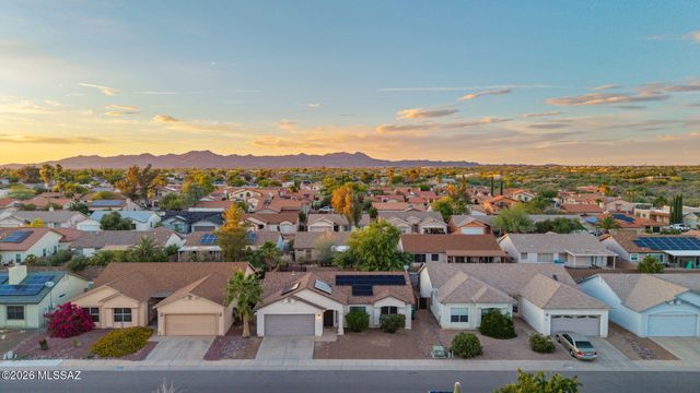 2560 W Camino Del Venegas, Tucson, AZ 85742