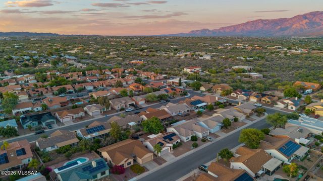 2560 W Camino Del Venegas, Tucson, AZ 85742