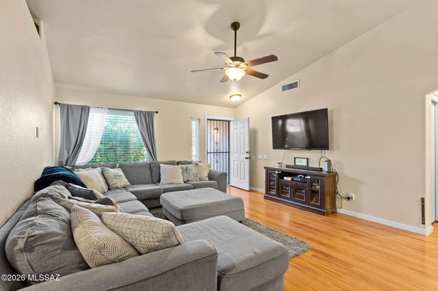 2560 W Camino Del Venegas, Tucson, AZ 85742