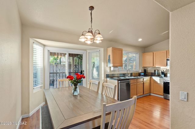 2560 W Camino Del Venegas, Tucson, AZ 85742