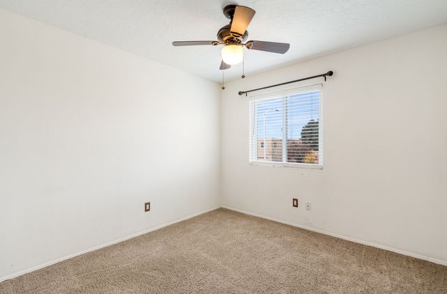 1933 Calle Miquela, Santa Fe, NM 87505