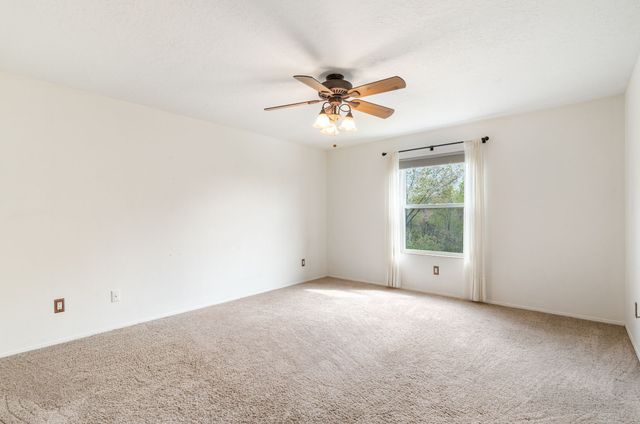 1933 Calle Miquela, Santa Fe, NM 87505