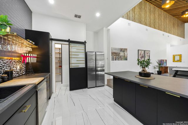 151 BRIGHTWOOD PL, San Antonio, TX 78209