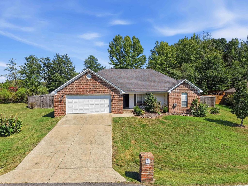 11 Alfred Cove, Conway, AR 72034