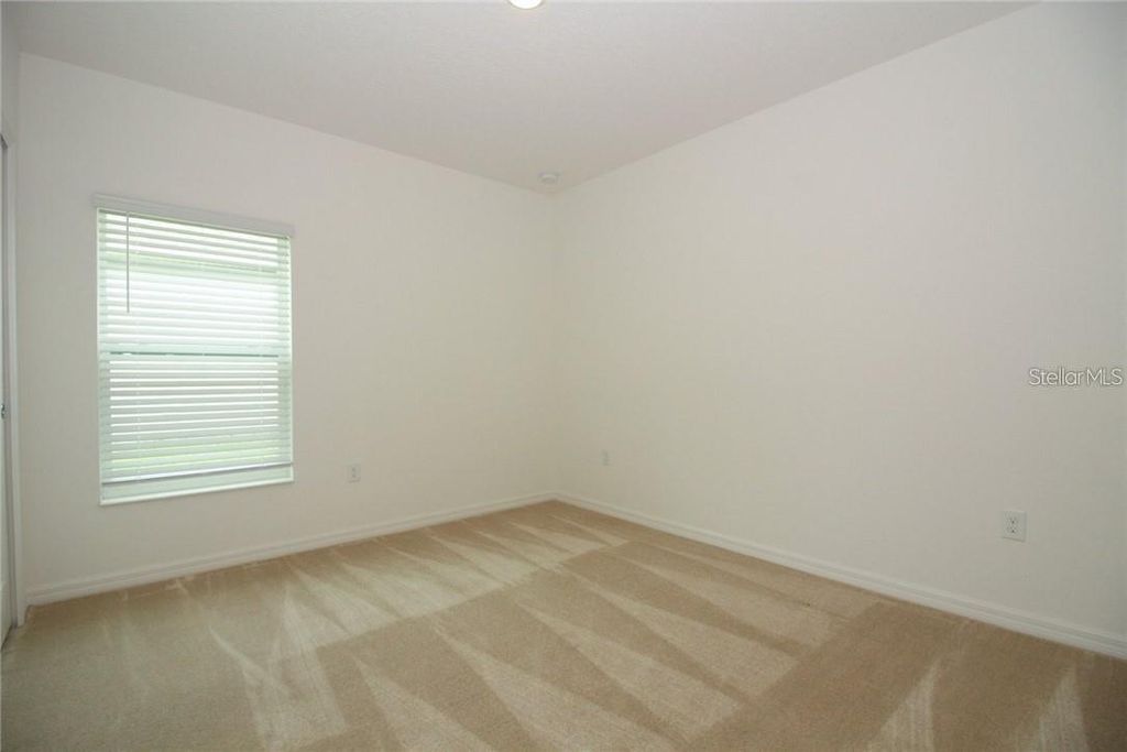 Image 20 of property listing at 641 OGELTHORPE DRIVE, Davenport, FL 33897